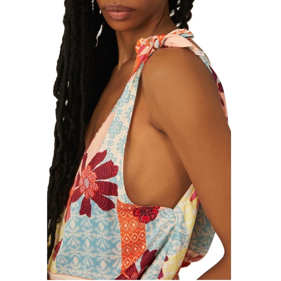 NEW: Free People Tied to You Print Surplice Tank in Tropical Combo - Picture 2 of 5